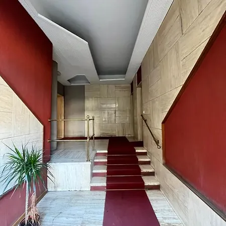 Bocconi Apartment-3